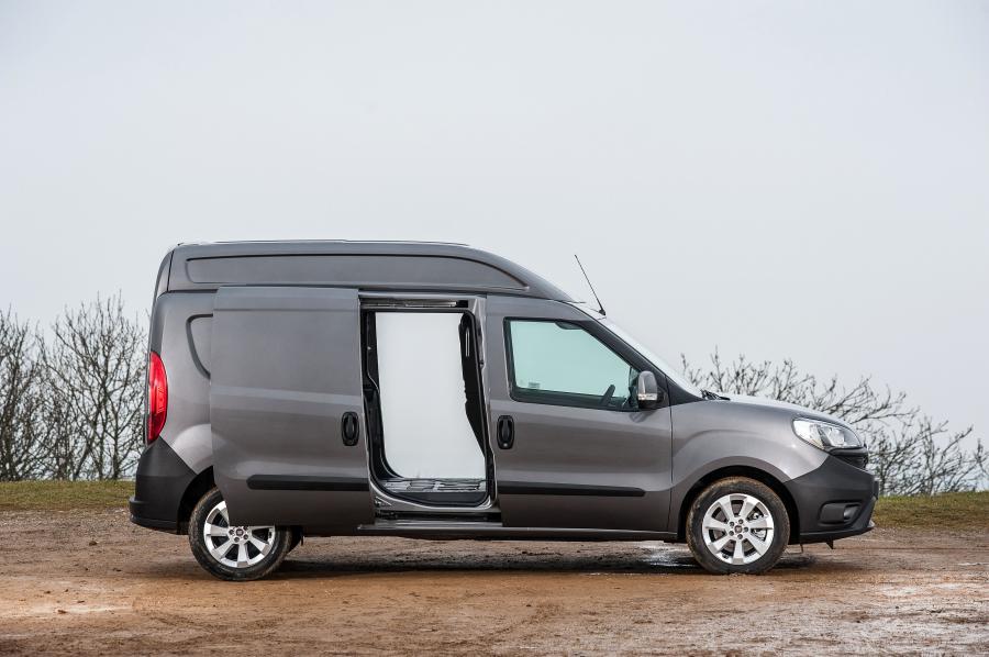  Fiat Doblo XL 2015 года  (UK) (фото 3 из 10)